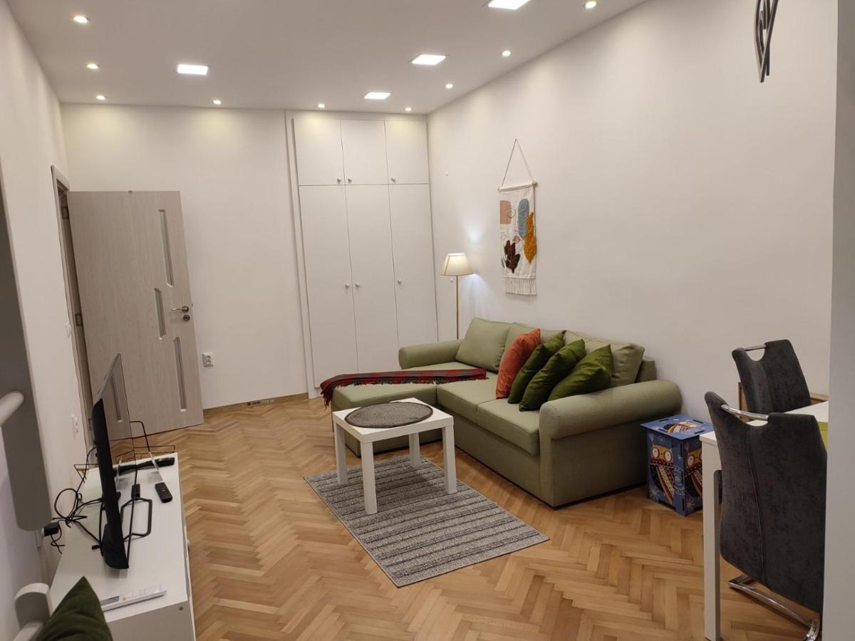 Appartamento Desafinado Burgas Esterno foto